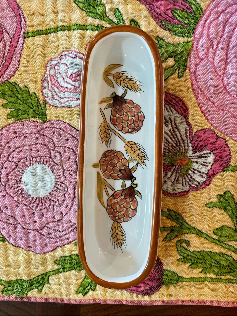 Cute ceramic acorns olive serving dish pencil tray retro vibes